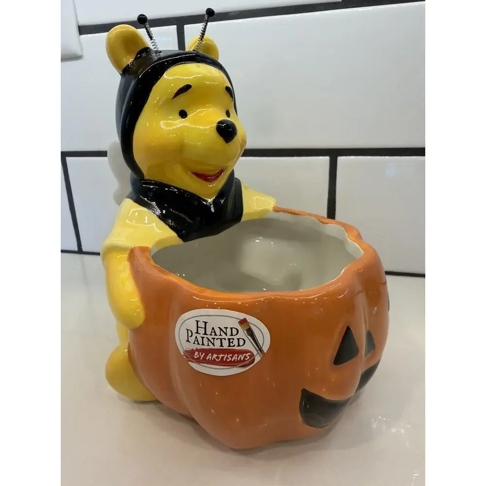 NEW Disney Winnie the Pooh in Bee Costume Halloween Pumpkin Ceramic Candy Dish